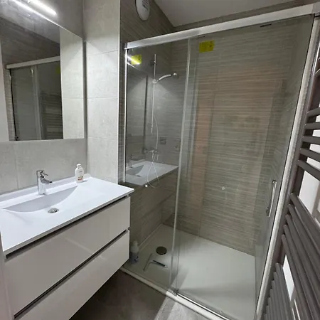 Cosy Avec Terrasse مونبيلييه